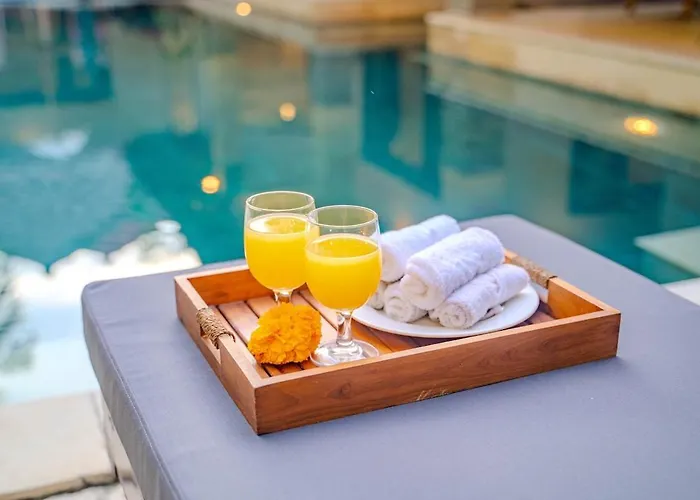 Evelyne, Luxury Villa, Fully Staffed, Villa *