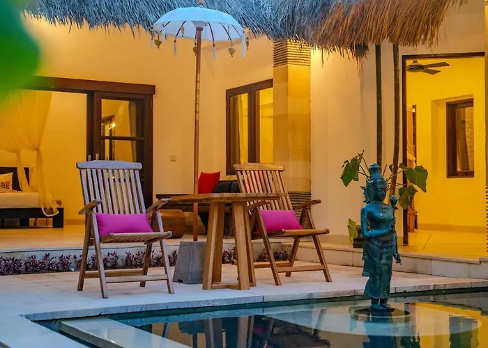 Evelyne, Luxury Villa, Fully Staffed, Villa