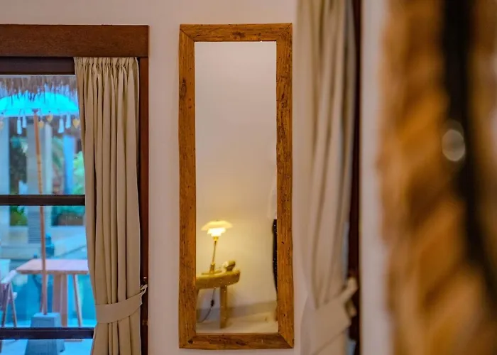 Villa Evelyne, Luxury Villa, Fully Staffed,