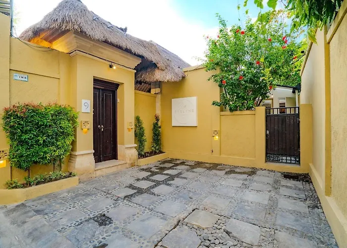 Villa Evelyne, Luxury Villa, Fully Staffed, *
