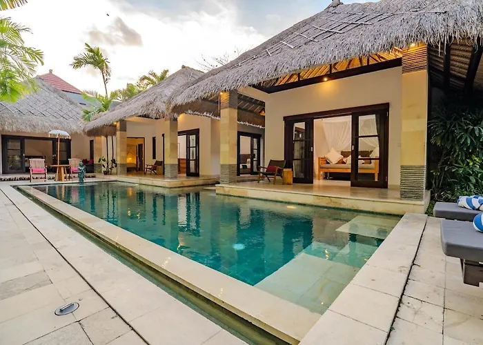Evelyne, Luxury Villa, Fully Staffed, Seminyak