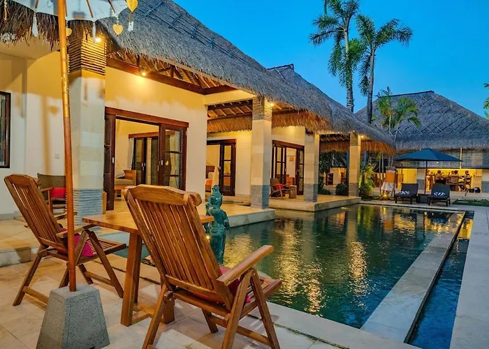 Evelyne, Luxury Villa, Fully Staffed,