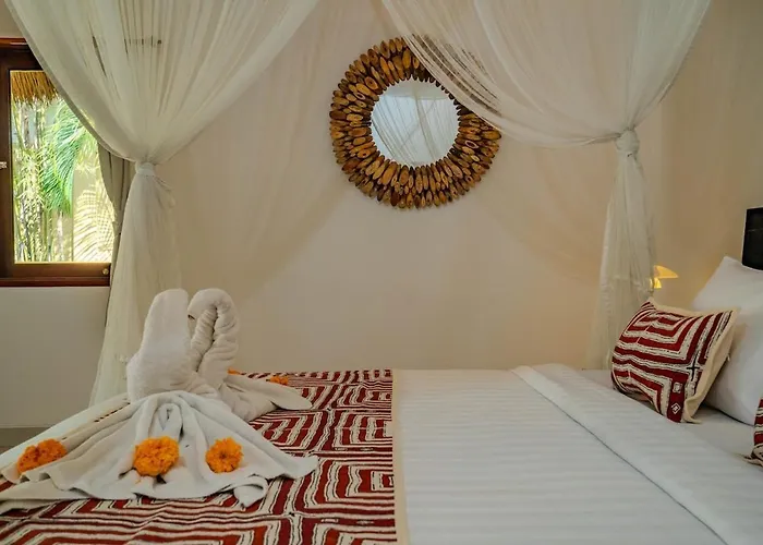 Evelyne, Luxury Villa, Fully Staffed, *